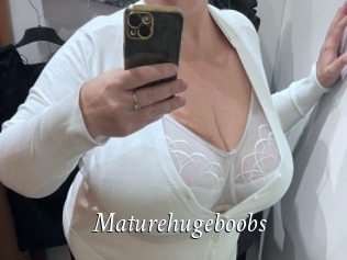 Maturehugeboobs